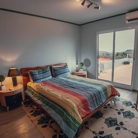 Buddy's House Villa Capelas (Sao Miguel)