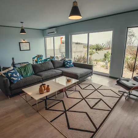 Buddy's House Capelas (Sao Miguel)